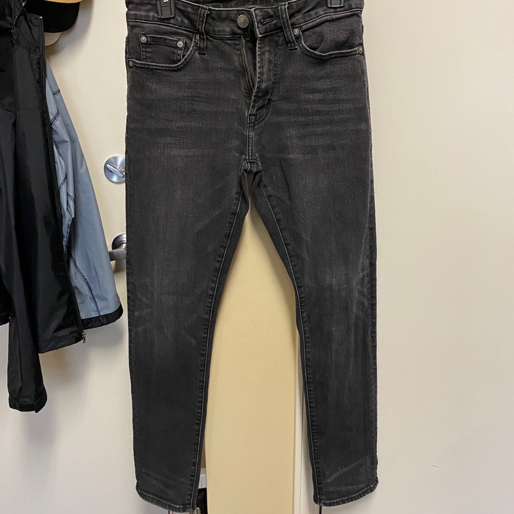 Black skinny jeans